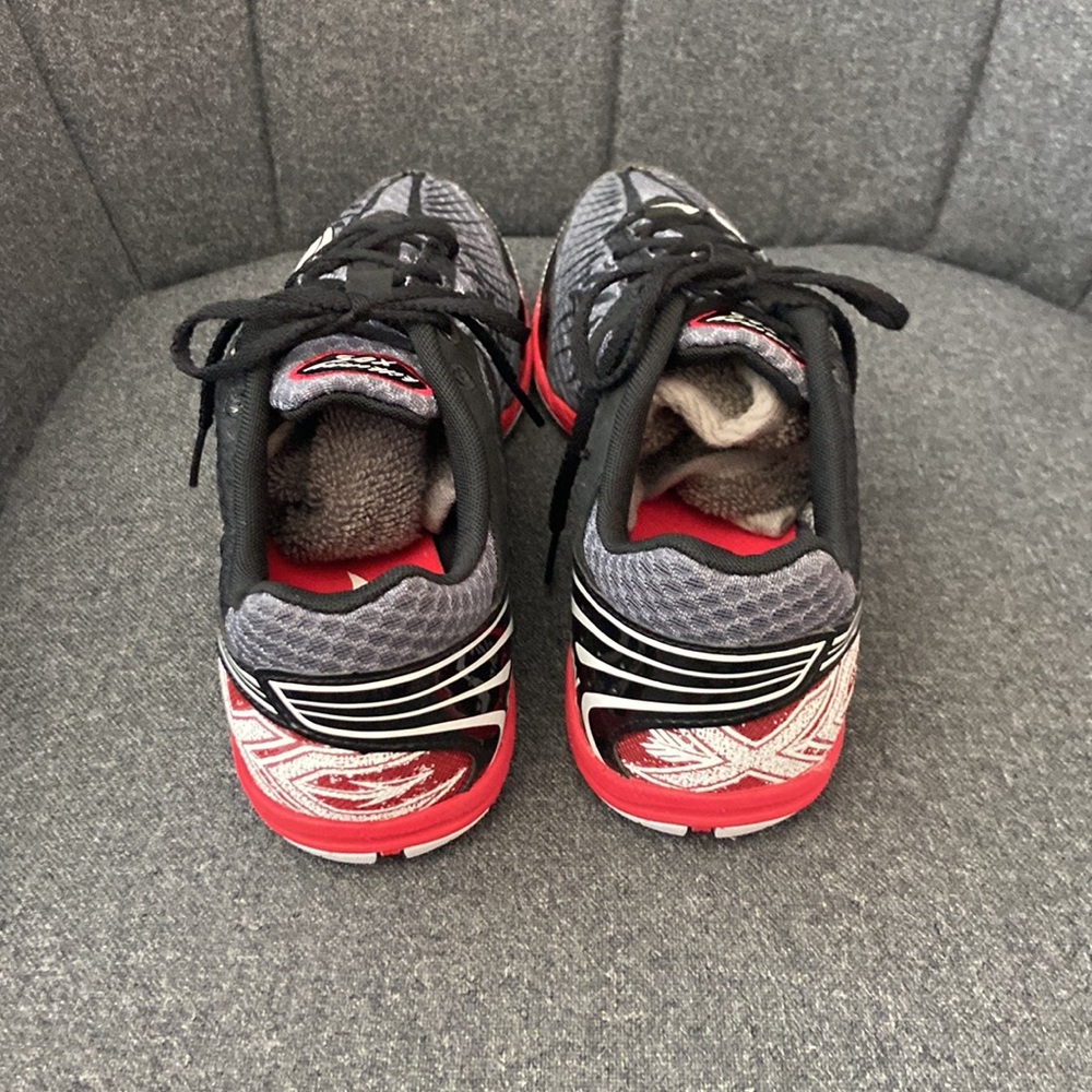 Saucony Kilkenny XC 4Spike Black/Gray/ Red Men’s Running Athletic Shoes Size 9 - Picture 4 of 7
